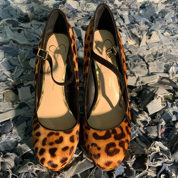 Leopard Print Shoes 5 inches - Picture 2 of 7